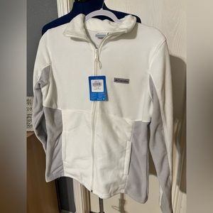 New w/Tag Columbia Sweater Jacket -size Large 20 1/2 in ptp